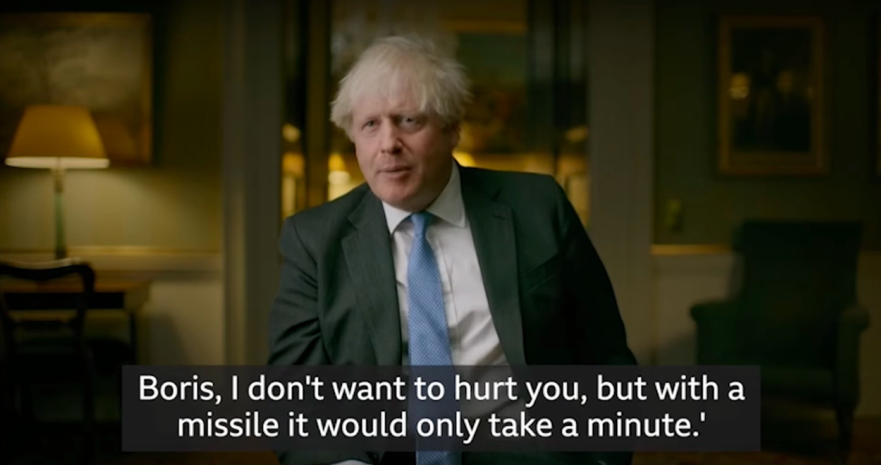 VIDEO: Britský expremiér Johnson vyhlásil, že sa mu Putin pred inváziou na Ukrajinu vyhrážal raketovým útokom. Kremeľ to označil za lož