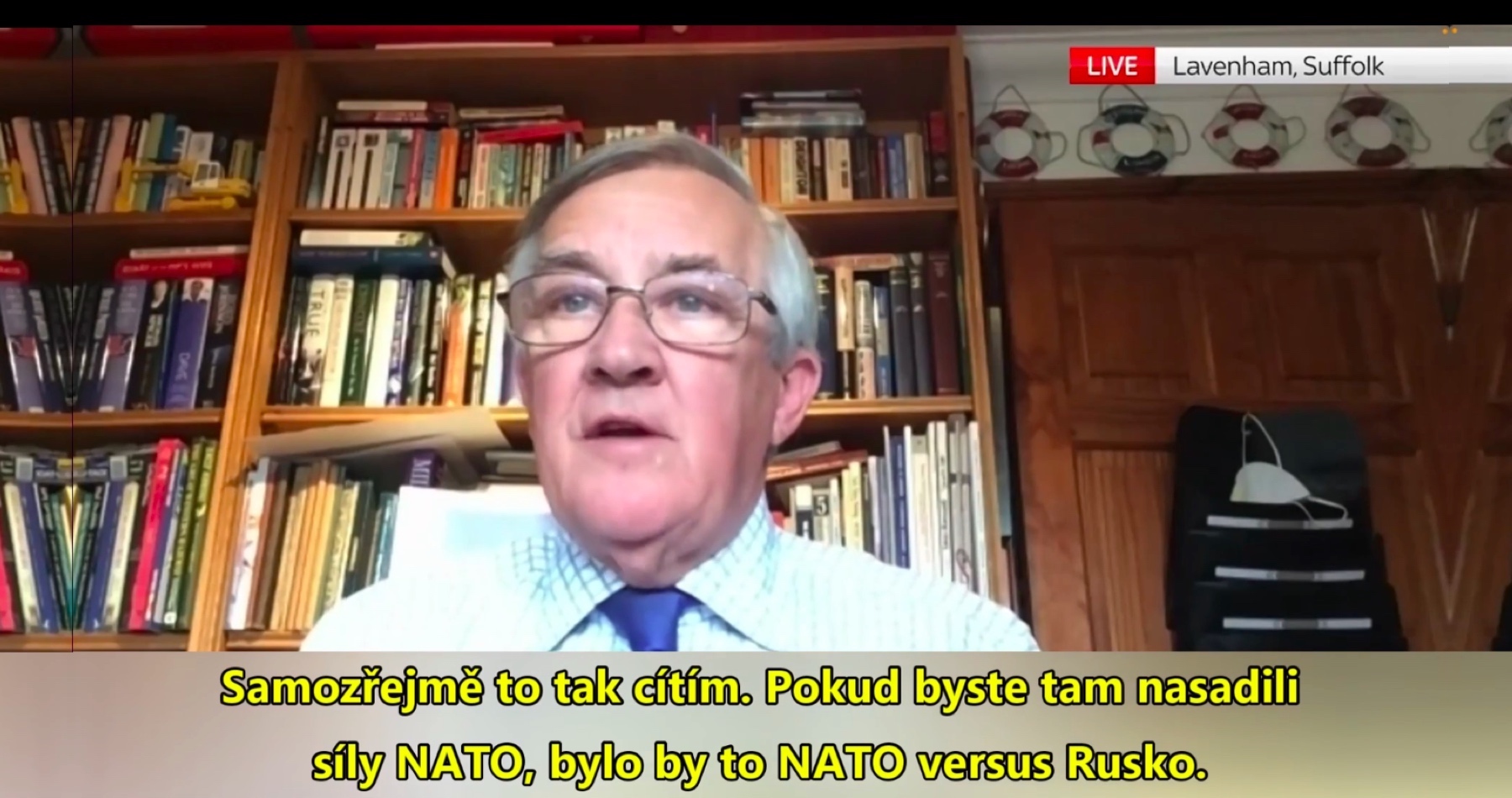 VIDEO: Bývalý náměstek britského ministra obrany jako první politik v zemi vyzval k vyslání vojsk NATO na Ukrajinu! Situace na Ukrajině míří do patu a k “nevýhře” Ukrajiny ve válce, a proto je prý třeba zvážit skutečnou a opravdovou pomoc Ukrajině! Výrok Geralda Howartha pro britskou televizi je ruskými médii považovaný za zkušební balónek! Petr Pavel prohlásil, že západní země by měly Ukrajině poslat úplně všechny zbraně, které mají, s výjimkou jaderných! Iluze vítězství Ukrajiny ve válce se začíná hroutit a ukrajinská armáda posílá povolávací rozkazy už i slepým invalidům!