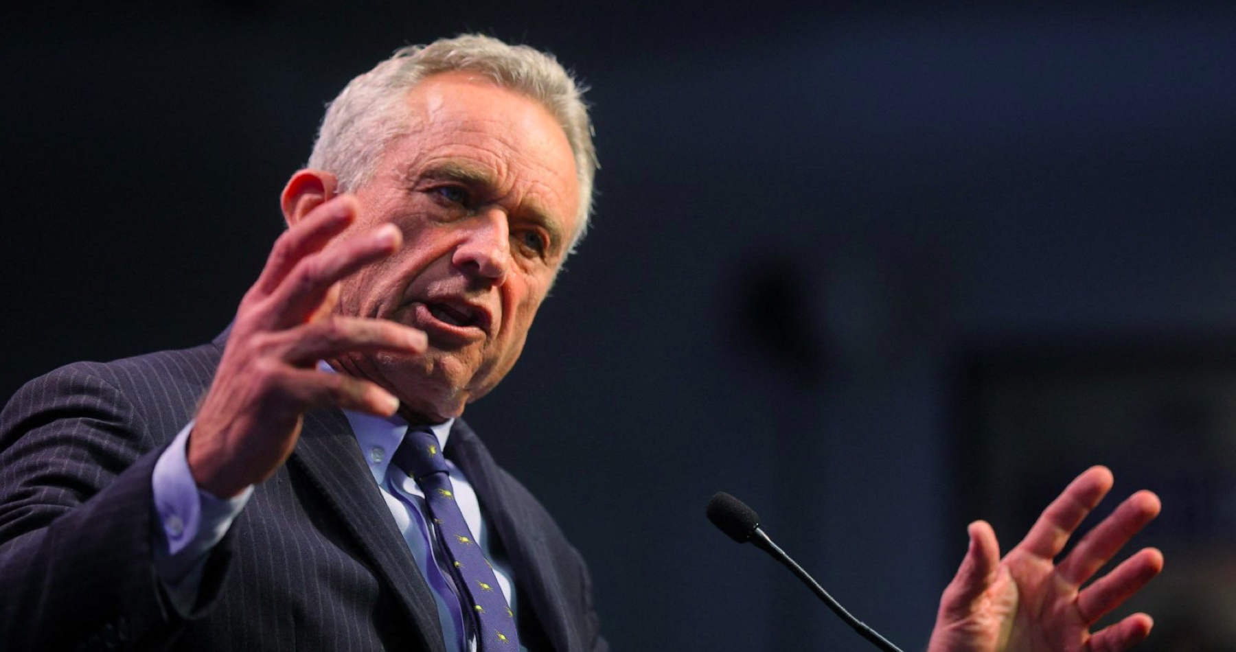 Robert Kennedy Jr. v rozhovore s Elonom Muskom potvrdil existenciu amerických biolaboratórií na Ukrajine a hovoril aj o súvise medzi psychfarmakami a streľbou na amerických školách