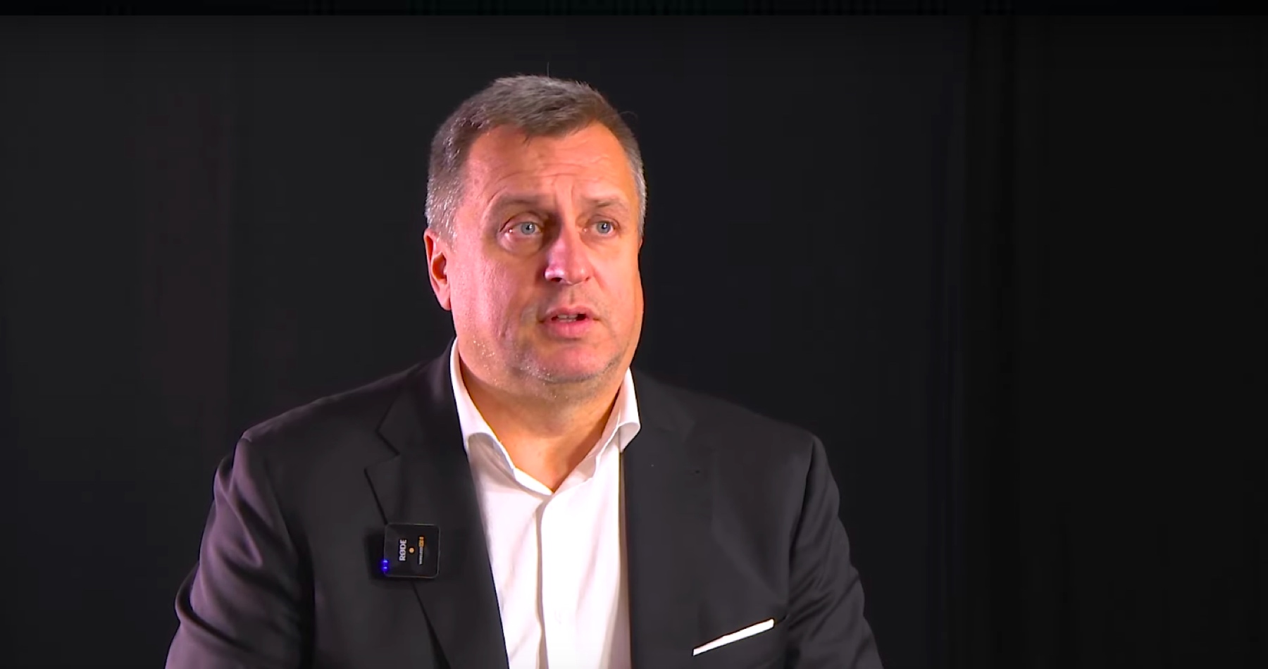 VIDEO: Zmena vlády na Slovensku je šokom pre služobníkov Sorosovho systém vytvoreného za účelom rozvracať národné štáty, tvrdí podpredseda parlamentu Danko