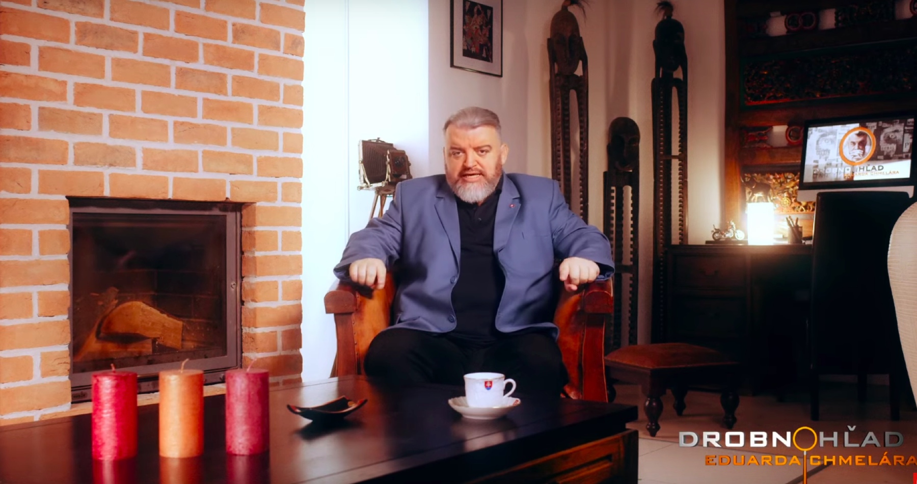 VIDEO: „Medzi vládou a médiami hlavného prúdu prebieha otvorená vojna. Médiá si nemôžu robiť, čo chcú a beztrestne klamať, zavádzať a namiesto informovania verejnosti  sa zameriavajú na politický boj, v ktorom oni určujú, čo sa smie a kto bude vypočutý. A to dopustíme, nebude tu demokracia, ale mediokracia!“, varuje Chmelár