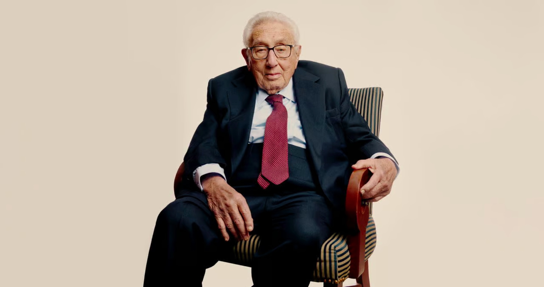 Vo veku 100 rokov zomrel bývalý minister zahraničných vecí USA Henry Kissinger, ktorý je považovaný za jedného z hlavných architektov zločineckej a dehumanizačnej totalitnej agendy Nového svetového poriadku
