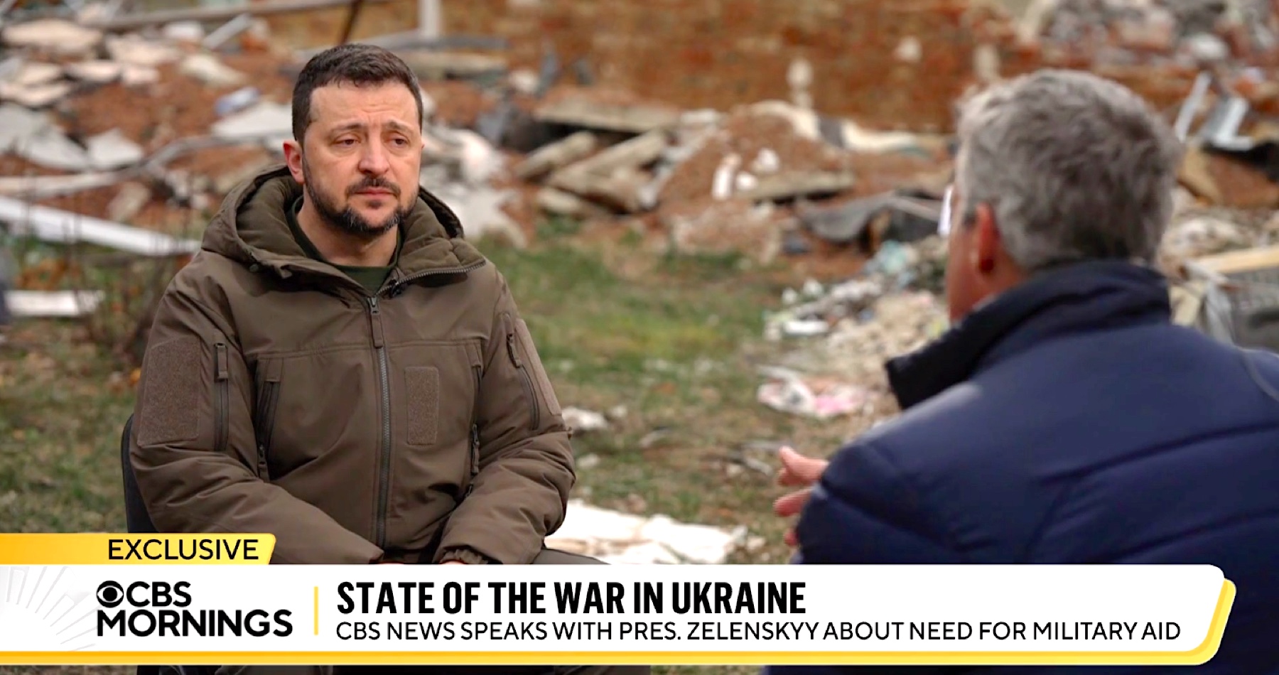 VIDEO: Zelenskyj vůbec poprvé připustil porážku Ukrajiny ve válce. Ukrajinský prezident v rozhovoru pro CBS vedl “divné řeči” o tom, že lidé jsou důležitější než navrácení ztracených území. Navíc se vyhnul odpovědi na přímou otázku, jestli ještě pořád věří ve vítězství Ukrajiny a navrácení celého území. Prý to nezávisí jen na bojových výsledcích