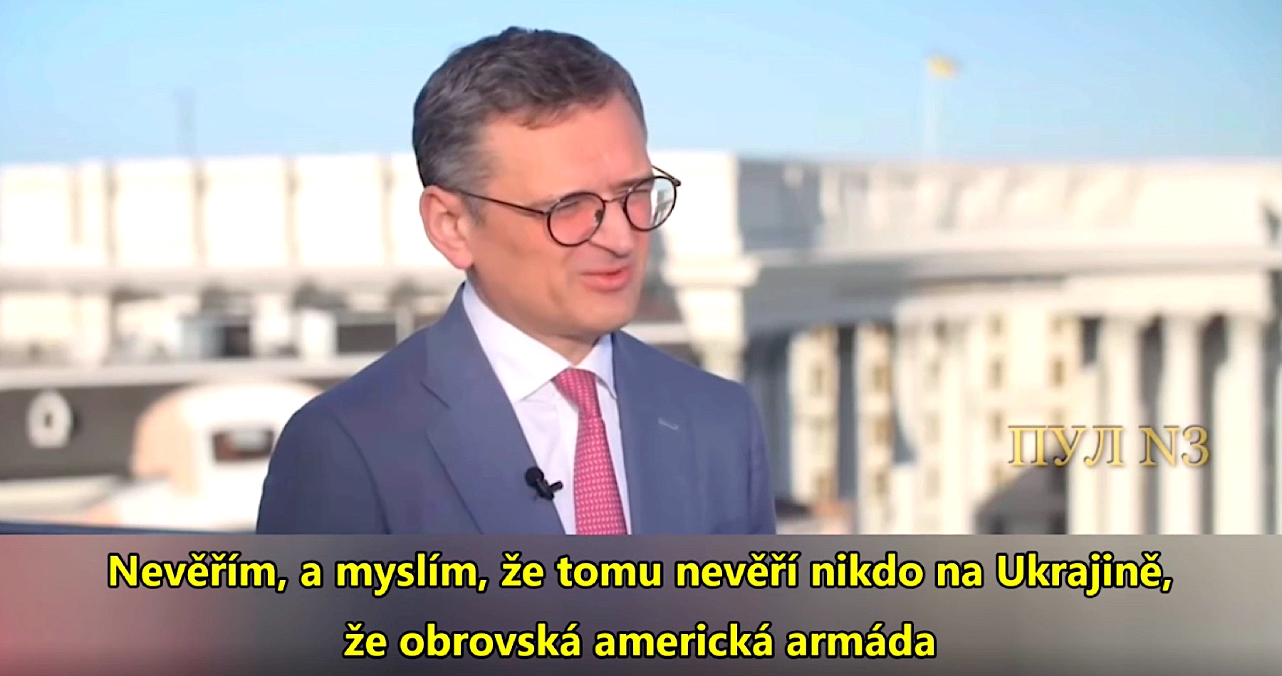 VIDEO: Ukrajinský ministr zahraničí Kuleba začal vydírat USA, že Ukrajina nepřestane s útoky na ruské rafinérie, které vedou k dramatickému zvyšování cen ropy na západních trzích, pokud Washington nedodá Kyjevu systém protivzdušné obrany Patriot a balíček zbrojní a finanční pomoci