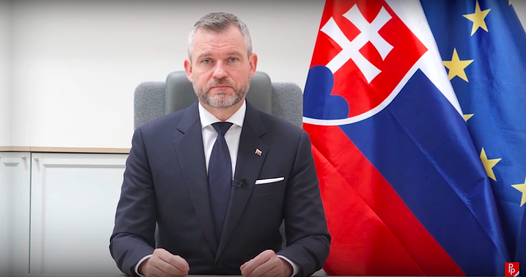 VIDEO: Zvolený prezident Peter Pellegrini s poľutovaním skonštatoval, že na okrúhly stôl politických strán po atentáte na premiéra Fica ešte nedozrel čas. „Posledné dni a tlačové konferencie nám však ukázali, že niektorí politici jednoducho nie sú schopní základnej sebareflexie ani po takejto tragédii“