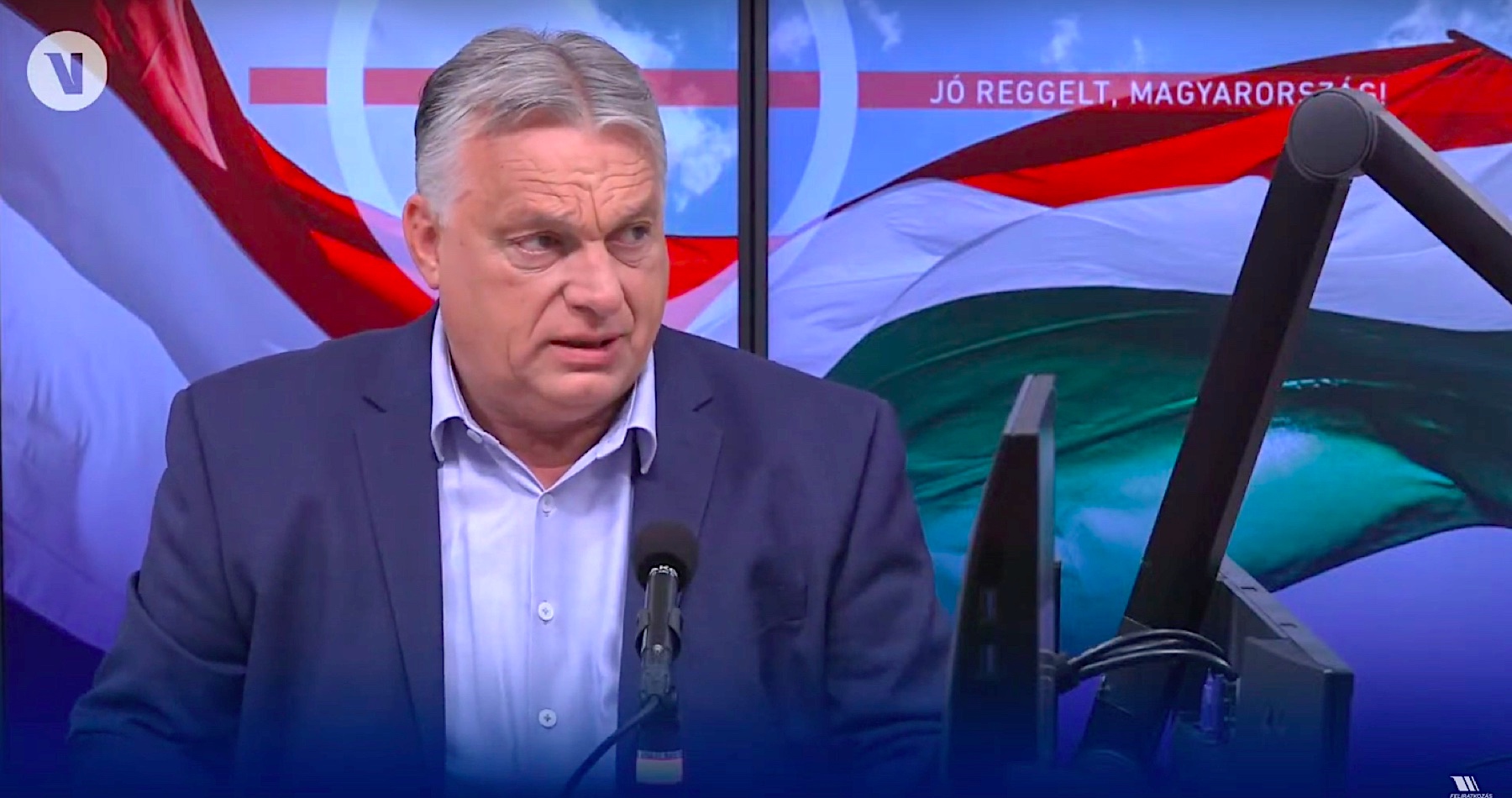 VIDEO: Maďarský premiér Viktor Orbán varuje, že v Európe sa citeľne komunikuje príprava na vojnu proti Rusku, ktorá je podobná burcovaniu, aké tu bolo pred 1. a 2. svetovou vojnou. Český europoslanec a psychiater Ivan David vo svojom videu poukazuje na protiruskú hystériu korporátnych médií manipulujúcich verejnosť a tvrdí, že „údajné oznámenie neznámych tajných služieb, na ktoré sa tieto médiá odvolávajú, je inzerát na útok, ktorý niekto pripravuje a mediálna príprava na provokáciu k rozšíreniu vojny na Ukrajine“