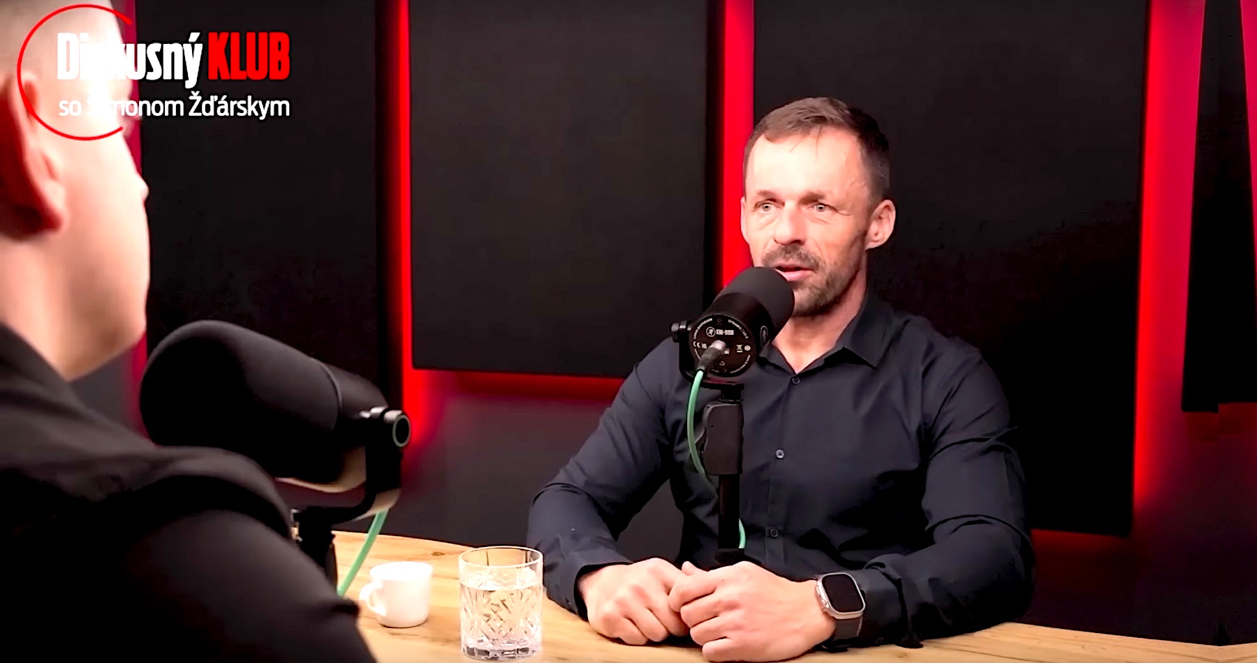 VIDEO: V bratislavských Rusovciach, kam svojho času siahali hranice Rímskej ríše a kde sa nachádzal rímsky vojenský tábor Gerulata, odkryli archeológovia vzácne historické pamiatky. Archeológ Erik Hrnčiarik hovorí o svetovom náleze