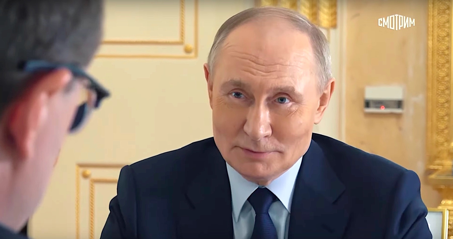 VIDEO: Vladimir Putin o dosiahnutí ruských cieľov v konflikte na Ukrajine, o historickom nepriateľstve Západu voči Rusku, o Minských dohodách, ktorými bolo Rusko oklamané, o možnosti použitia jadrových zbraní, o materialistickom koncepte západnej civilizácie, ale aj o narastajúcej sile štátov skupiny BRICS vs. G7