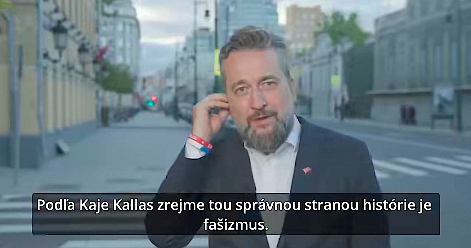 VIDEO: „Kaja Kallasová považuje príklon k fašizmu za správnu stranu histórie. Našou morálnou povinnosťou je povedať Rusom, ďakujeme vám!,“ reagoval europoslanec Blaha na neonacistické vyjadrenia vedúcej pracovníčky eurokomisie. Západná Európa je podľa neho v nevídane ťažkej kríze. Šéfku Európskej komisie von der Leyenovú a niekdajšiu estónsku premiérku Kallasovú, ktorá v súčasnosti riadi diplomaciu EÚ, nemeckého kancelára Merza a francúzskeho prezidenta Macrona označil za druhotriedne a tragicky groteskné postavičky