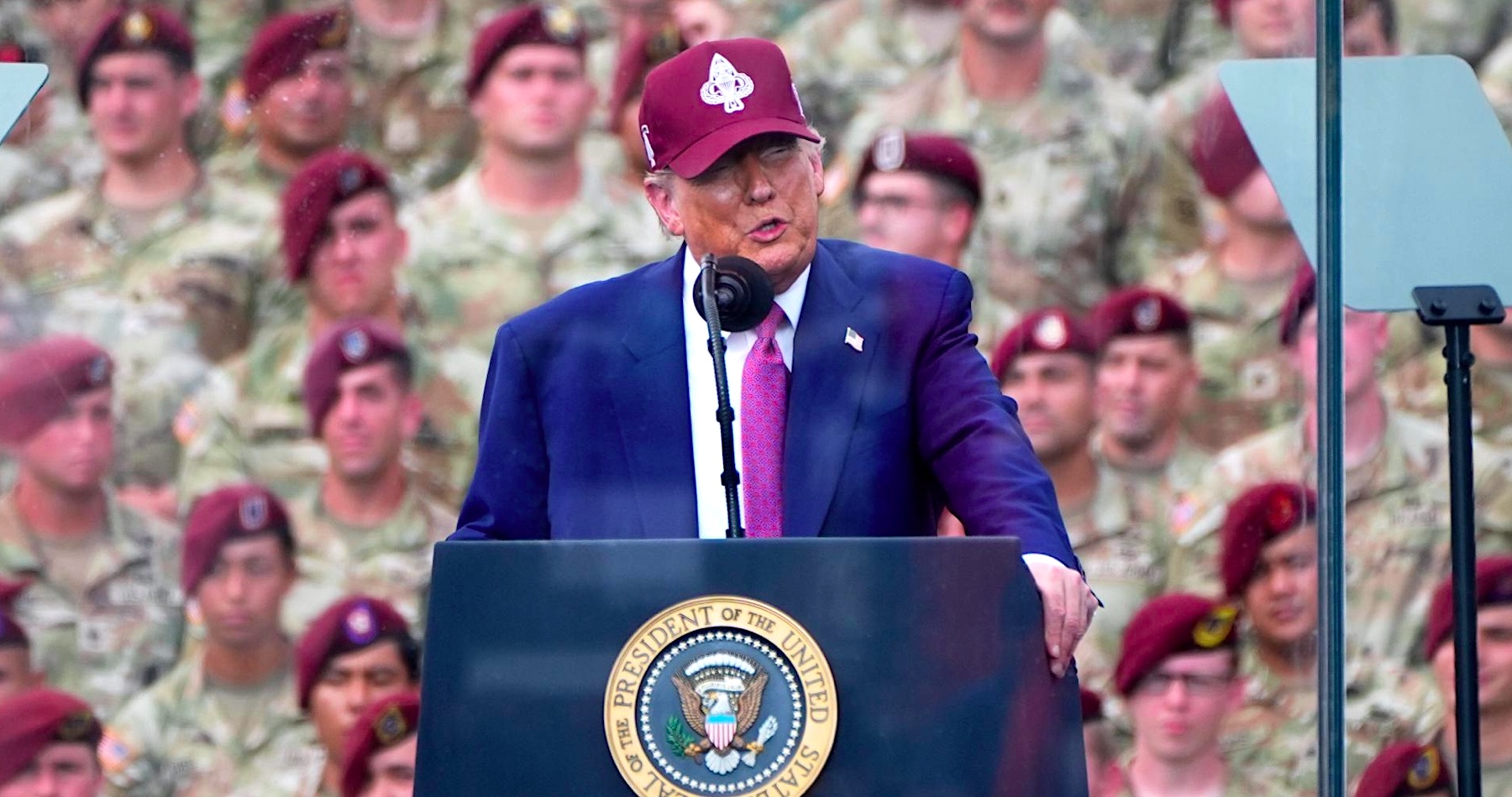 VIDEO: „Totálny útok na mier, verejný poriadok a národnú suverenitu,“ vyhlásil prezident USA Donald Trump o nepokojoch v Los Angeles a spoločne so šéfom Pentagónu obhajoval nasadenie príslušníkov Národnej gardy a námornej pechoty