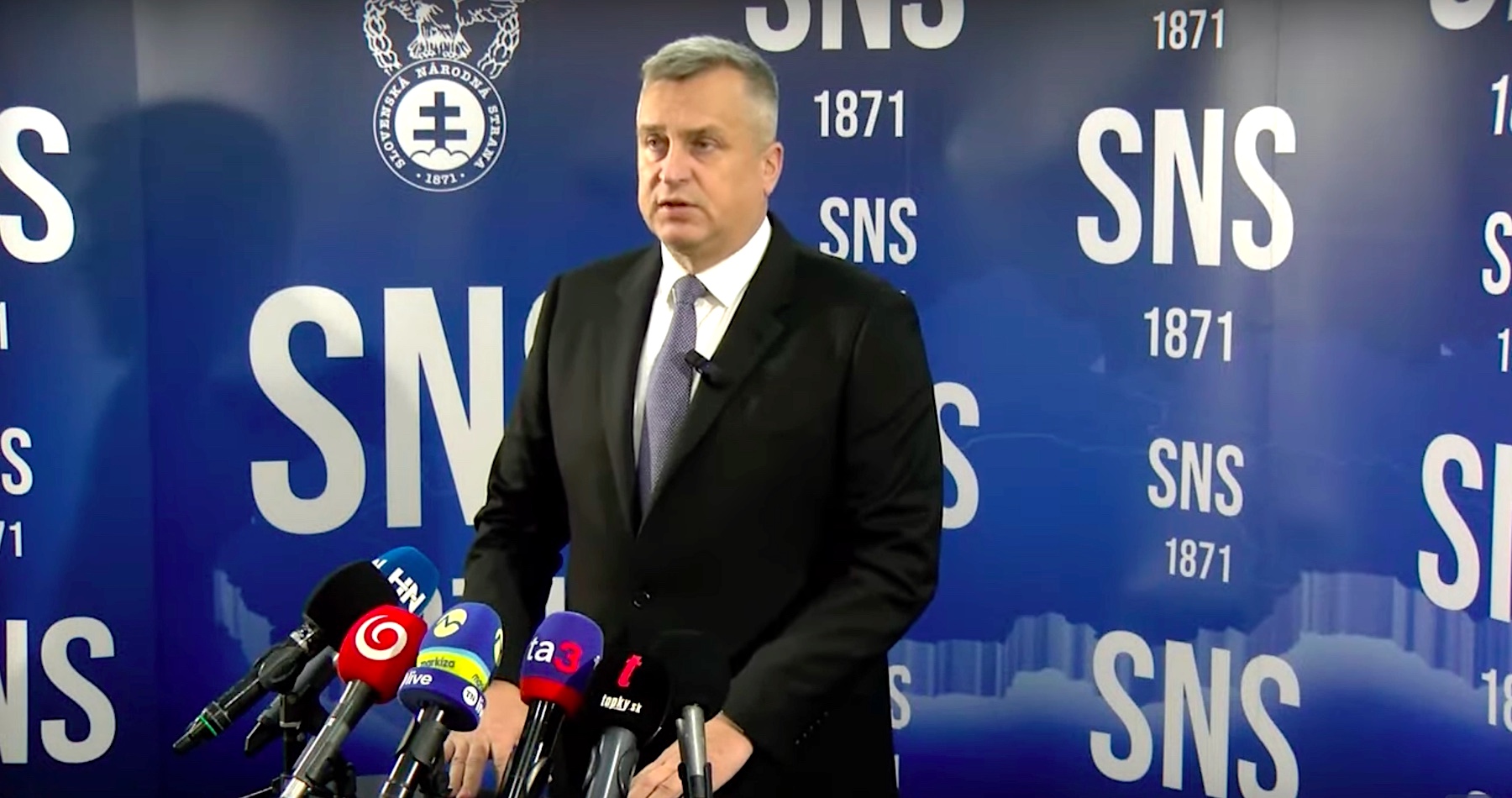 VIDEO: „Ak prezident Pellegrini podporí zvýšenie výdavkov na obranu na nadchádzajúcom samite NATO, urobí tak iba na vlastnú zodpovednosť,“ vyhlásil Andrej Danko a odmietol plánované zvýšenie výdavkov na obranu na úroveň 5 percent HDP