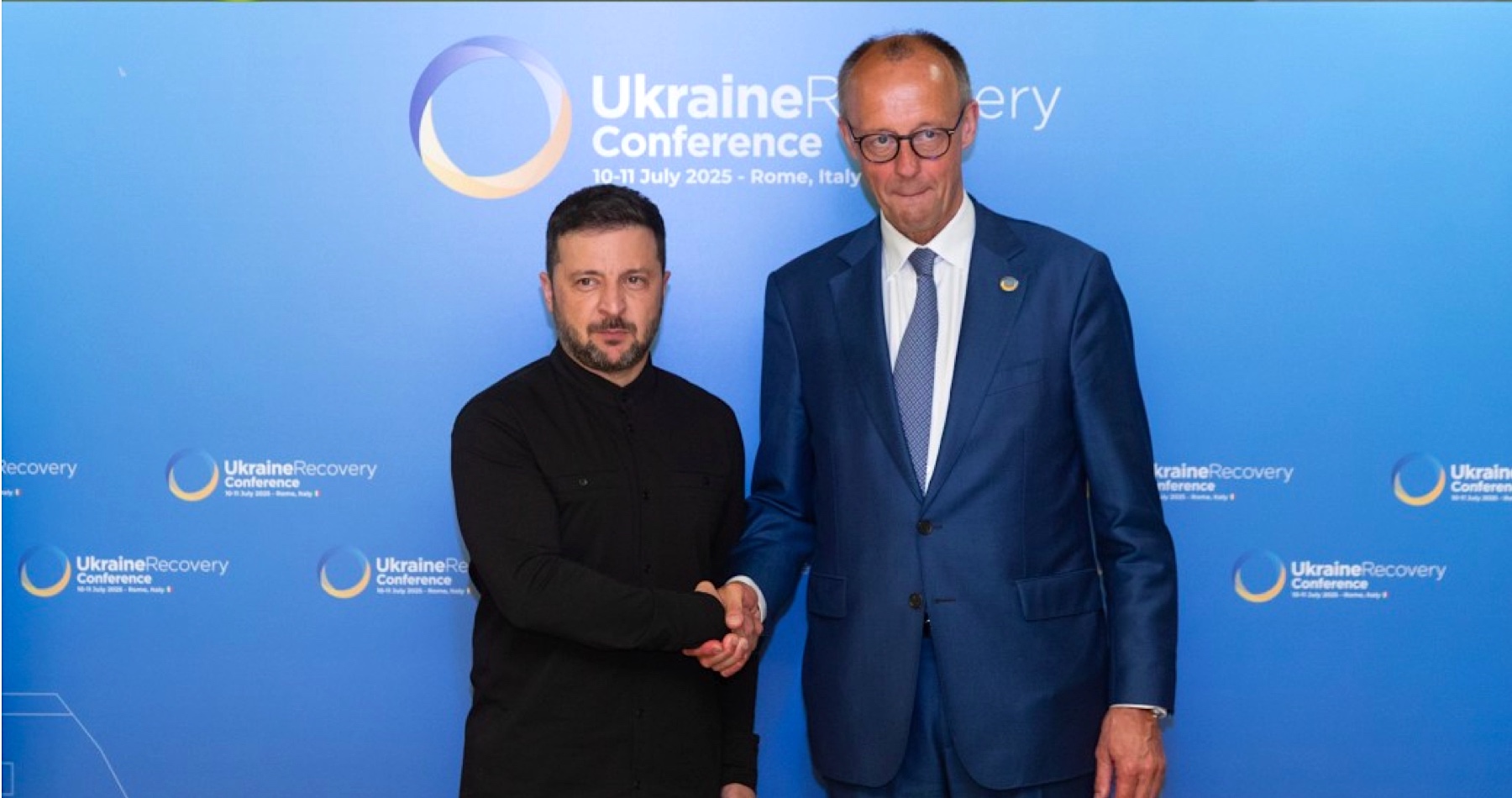 VIDEO: „Sme pripravení nakúpiť od USA ďalšie systémy Patriot a poskytnúť ich Ukrajine,“ vyhlásil Merz na stretnutí so Zelenským v Ríme. Nemecký kancelár vyzval Spojené štáty zotrvať po boku Európy a Rusku odkázal: ,„Nevzdáme sa!“. Ukrajinský diktátor vyzval založiť medzinárodnú koalíciu pre obnovu Ukrajiny