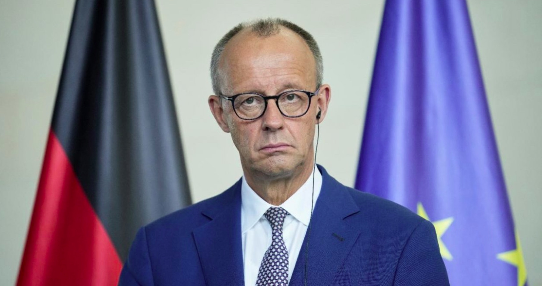 VIDEO: Nemecký kancelár Friedrich Merz priznal, že odpojenie sa EÚ od ruského plynu predstavuje pre Slovensko problém.  Premiérovi Robertovi Ficovi sa srdečne poďakoval za to, že bol ochotný nakoniec s 18. balíkom protiruských sankcií súhlasiť