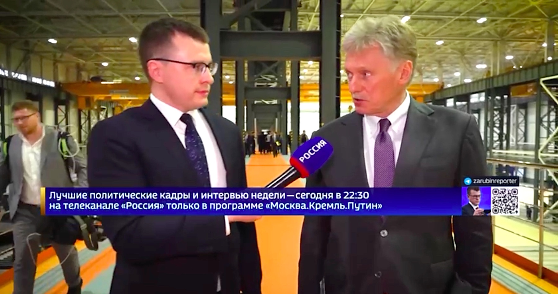 VIDEO: „Rusko je ochotné rokovať s Ukrajinou o mieri, ale naďalej trvá na dosiahnutí svojich cieľov,“ vyhlásil hovorca Kremľa Dmitrij Peskov a dodal, že v tejto záležitosti bude nevyhnuté stretnutie Donalda Trumpa s Vladimirom Putinom