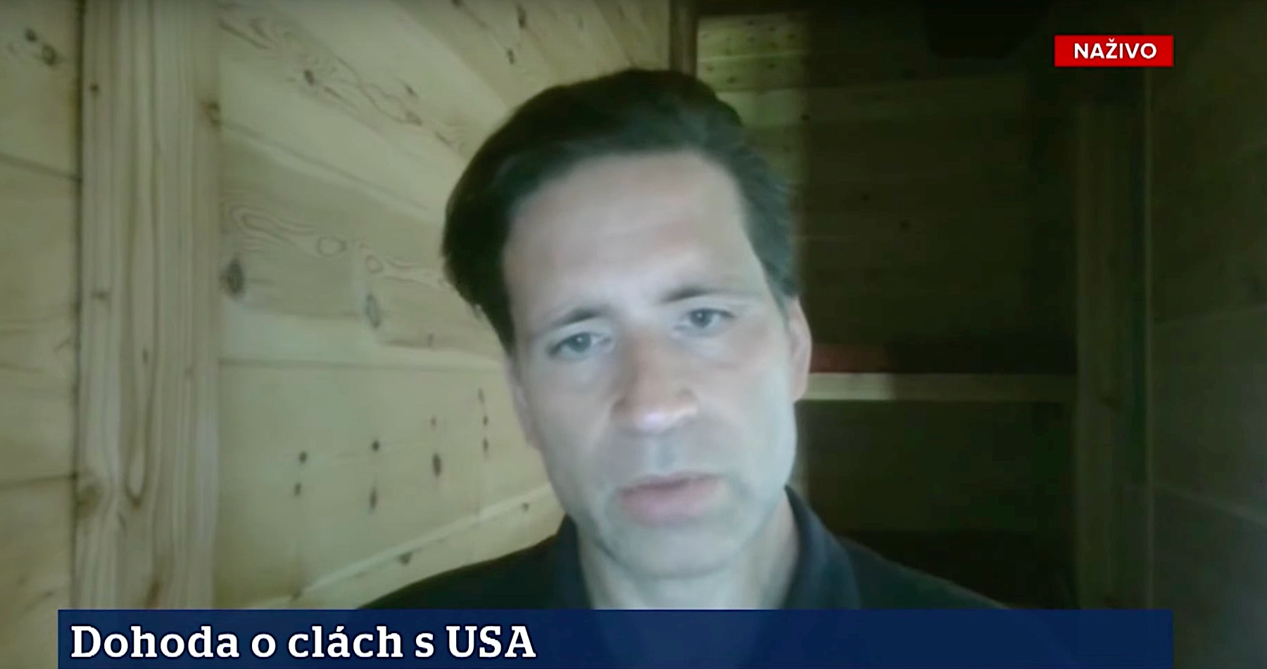 VIDEO: „Veľmi zlá istota pre Európsku úniu, Slovensko sa ale moc obávať nemusí,“ reagoval ekonomický analytik Lukáš Kovanda na colnú dohodu, ktorú Donald Trump uzatvoril s Európskou úniou a poukázal na jej nevýhody