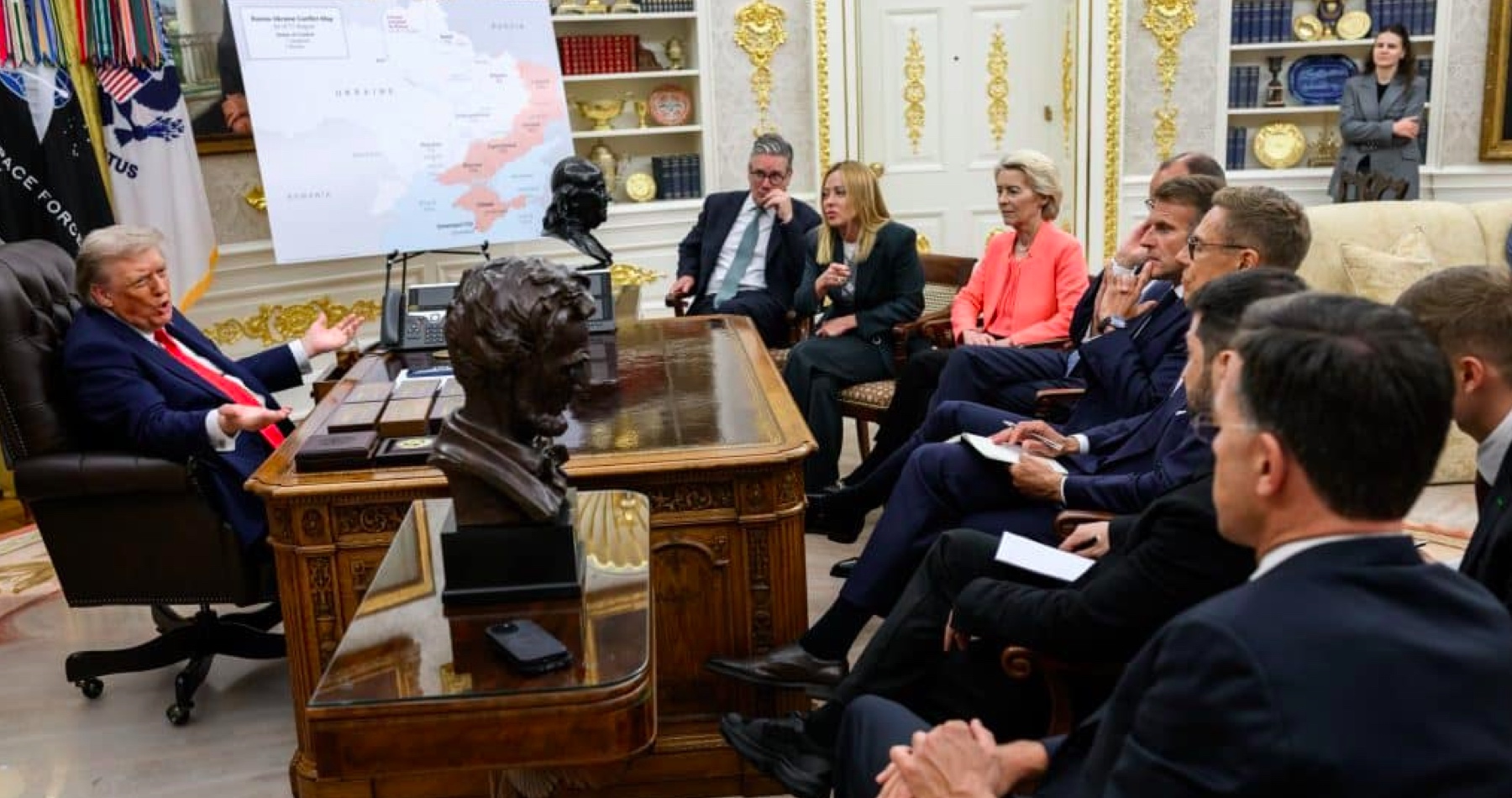 Transatlantická priepasť medzi USA a Európou sa naďalej prehlbuje