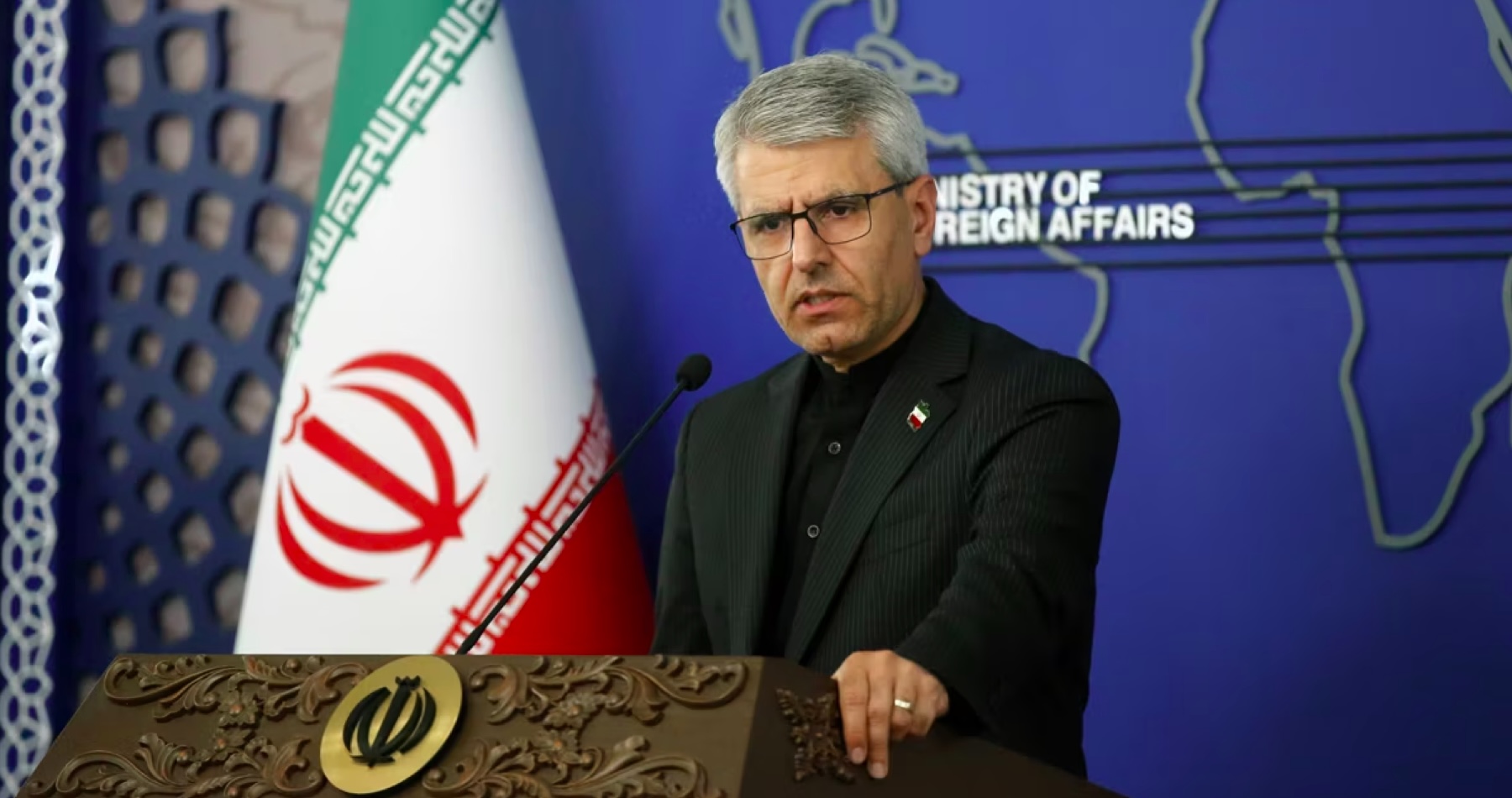 VIDEO: Irán vo svojej „veľkorysej a zodpovednej“ odpovedi na návrh USA požadoval ukončenie vojny na Blízkom východe, zrušenie námornej blokády a uvoľnenie zmrazeného majetku v zahraničí