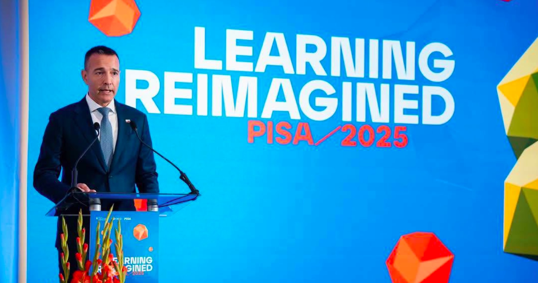 VIDEO: Slovenskí žiaci skončili v čítaní a prírodných vedách v medzinárodnom testovaní PISA 2025 pod priemerom krajín OECD
