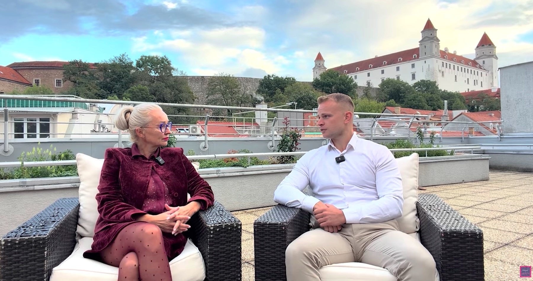 VIDEO: Europoslanec Milan Mazurek o svojej kandidatúre na župana Prešovského kraja, ale aj o ambícii Judity Laššákovej byť šéfkou samosprávneho kraja, o svojom programe a plánoch, o víťazstve AfD v krajinských voľbách v Nemecku, o svojom boji s progresívnymi ideológiami, ako aj o plenárnom zasadnutí Európskeho parlamentu a kolegyniach z Progresívneho Slovenska